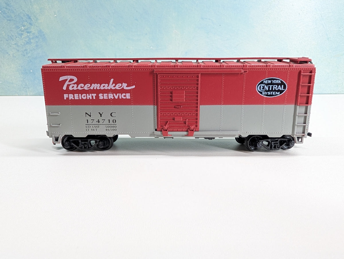 USED Athearn HO Scale 40' Box Car New York Central NYC #174710 Branchline Custom, Pacemaker
