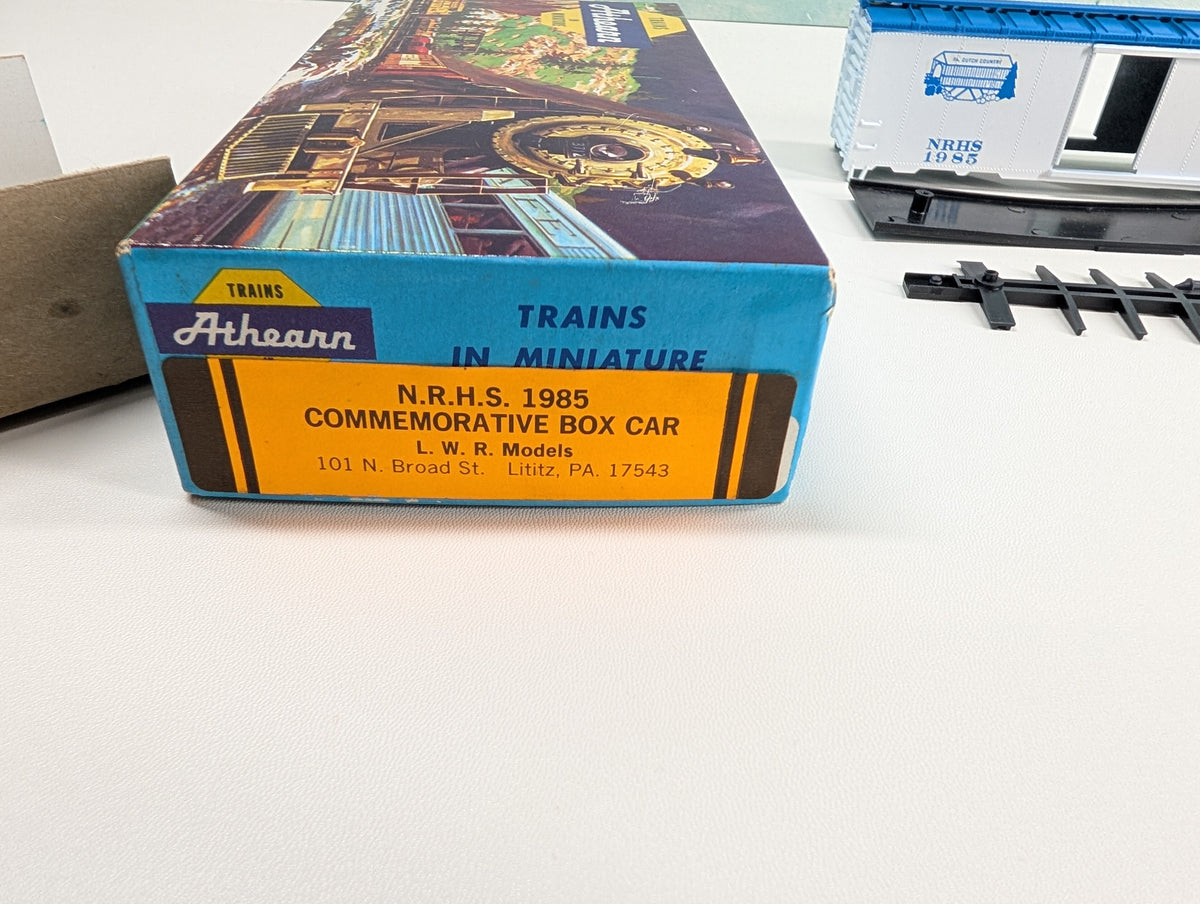 USED Athearn HO Scale 40' Box Car NRHS CO #1982 PA Dutch Country KIT