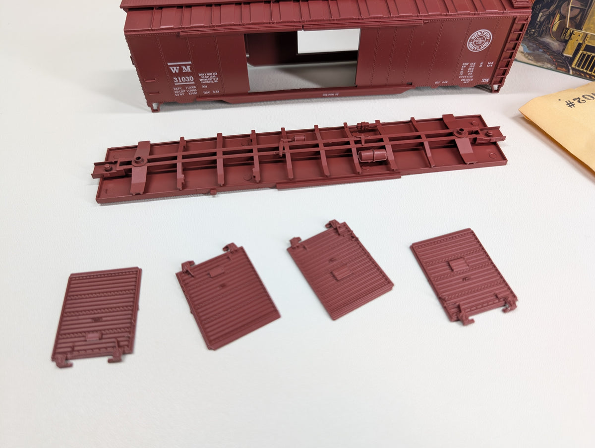 USED Athearn HO Scale 50' DD Box Car Western Maryland WM #31030 KIT