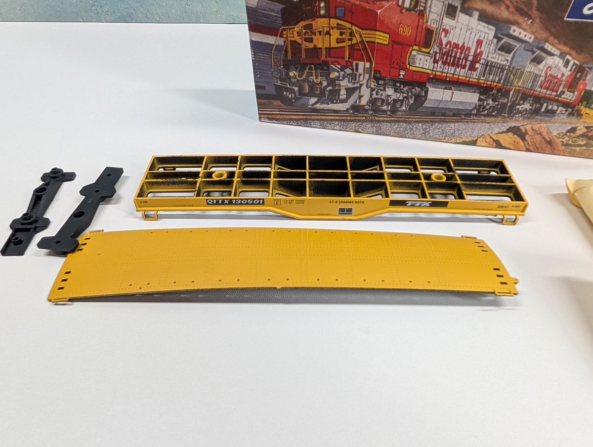 USED Athearn 1298 HO Scale Heavy Duty Flat Car TTX QTTX #130501 KIT