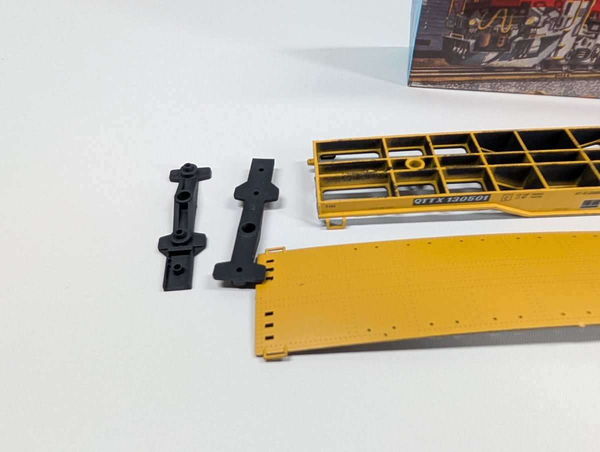 USED Athearn 1298 HO Scale Heavy Duty Flat Car TTX QTTX #130501 KIT