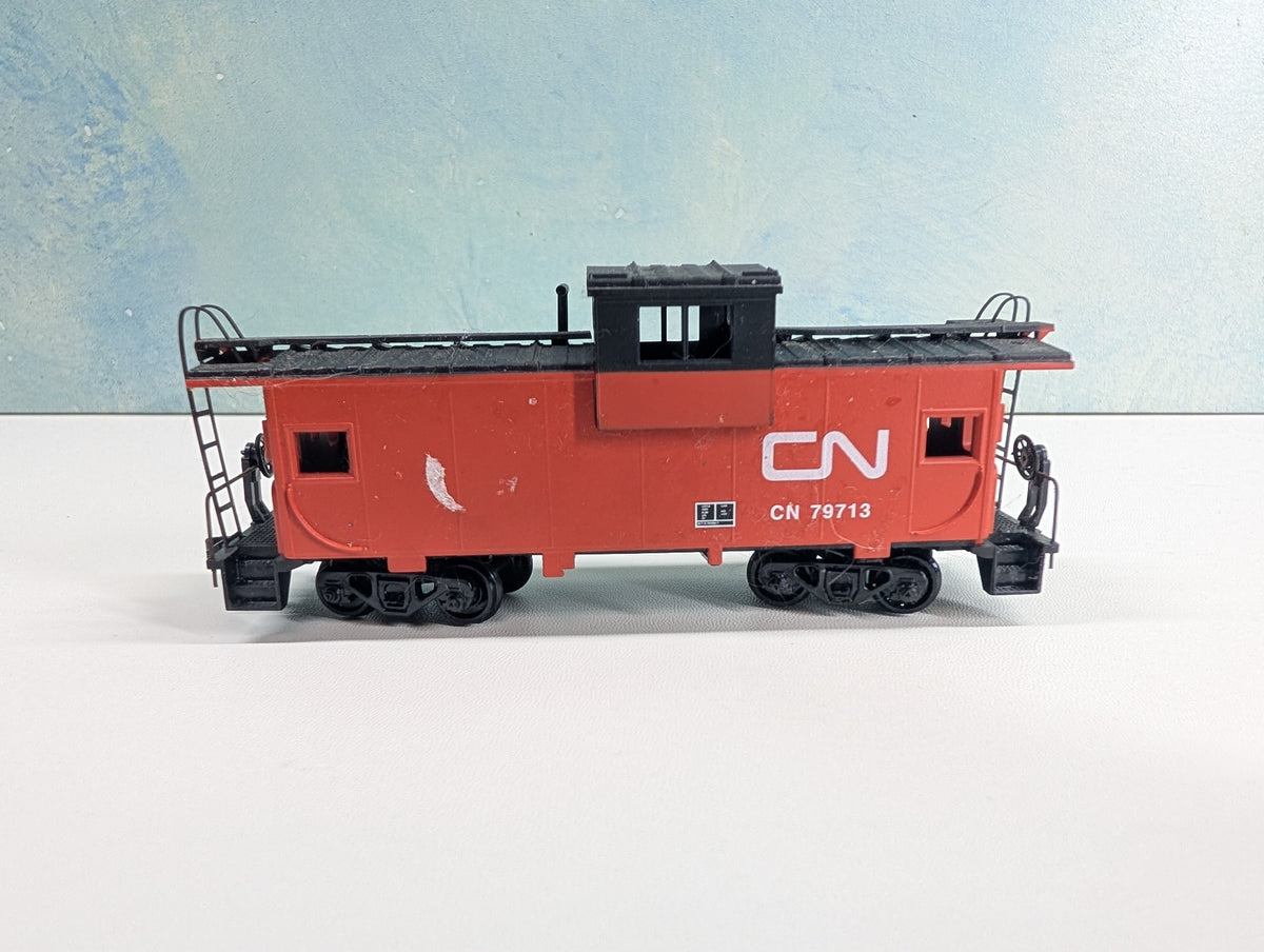 USED Athearn HO Scale Caboose Canadian National CN #79713