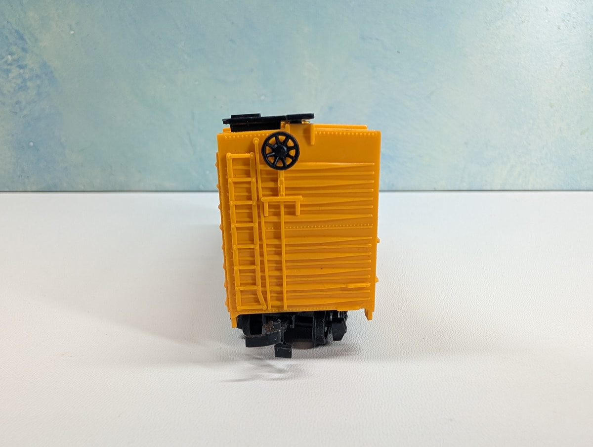 USED Bachmann HO Scale Cattle Stock Car Union Pacific OSL #47736