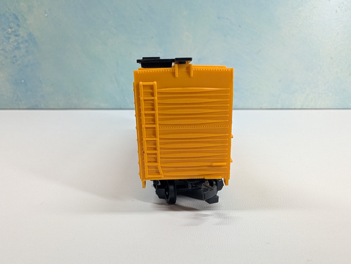 USED Bachmann HO Scale Cattle Stock Car Union Pacific OSL #47736