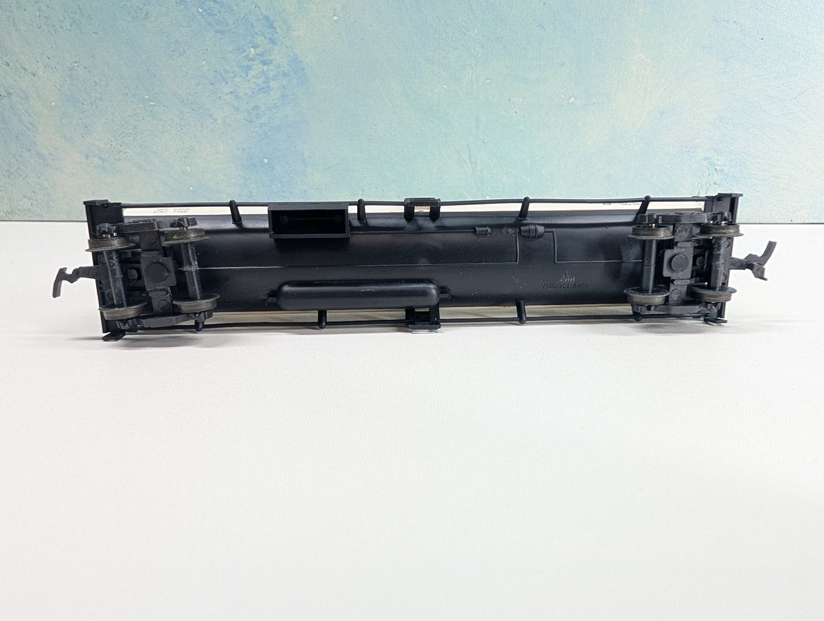 USED AHM HO Scale 46' Tank Car General American UTLX #85780