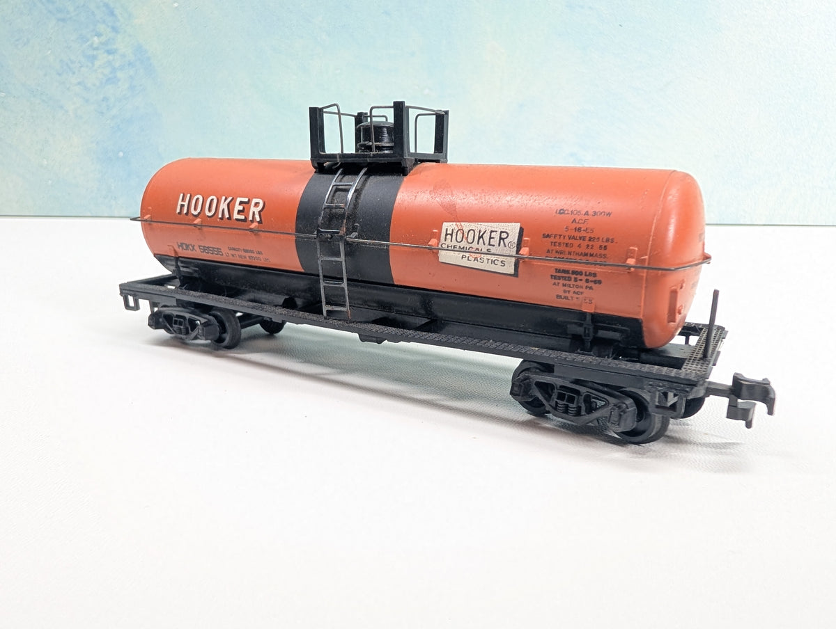 USED Tempo HO Scale Tank Car Hooker Chemical #56555