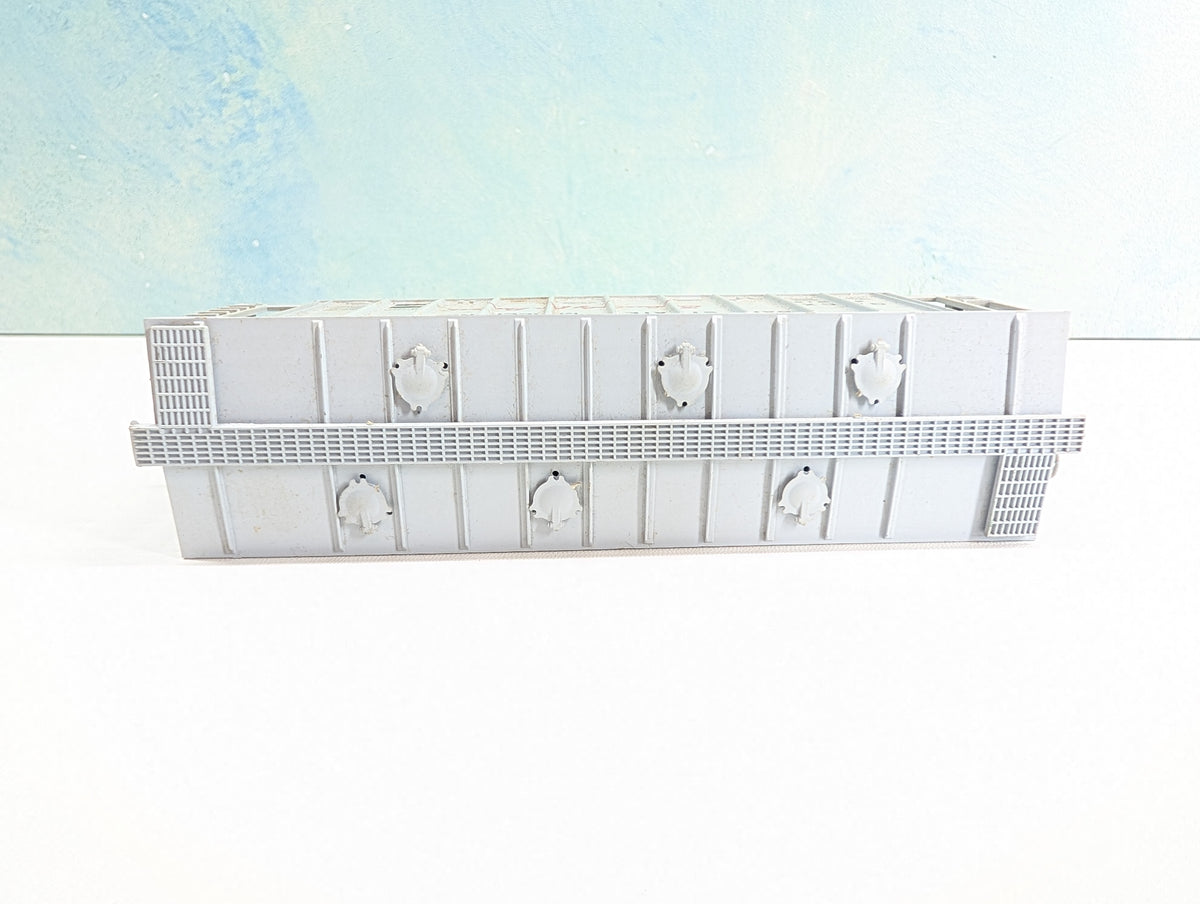 USED Roundhouse HO Scale Airslide Covered Hopper Baystate Milling Co. GACX #44315