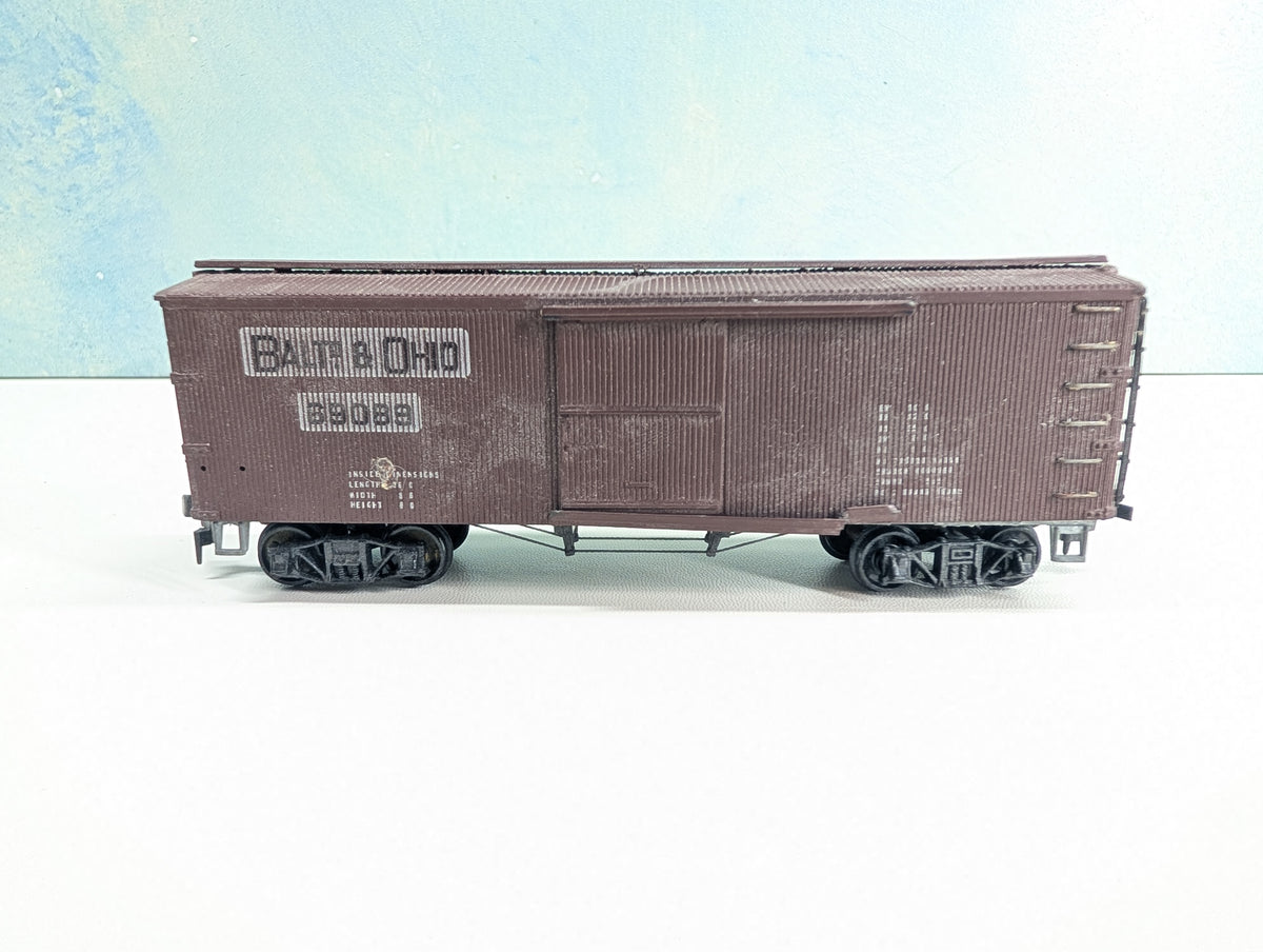 USED Roundhouse HO Scale Old Time Box Car Baltimore and Ohio B&O #69089