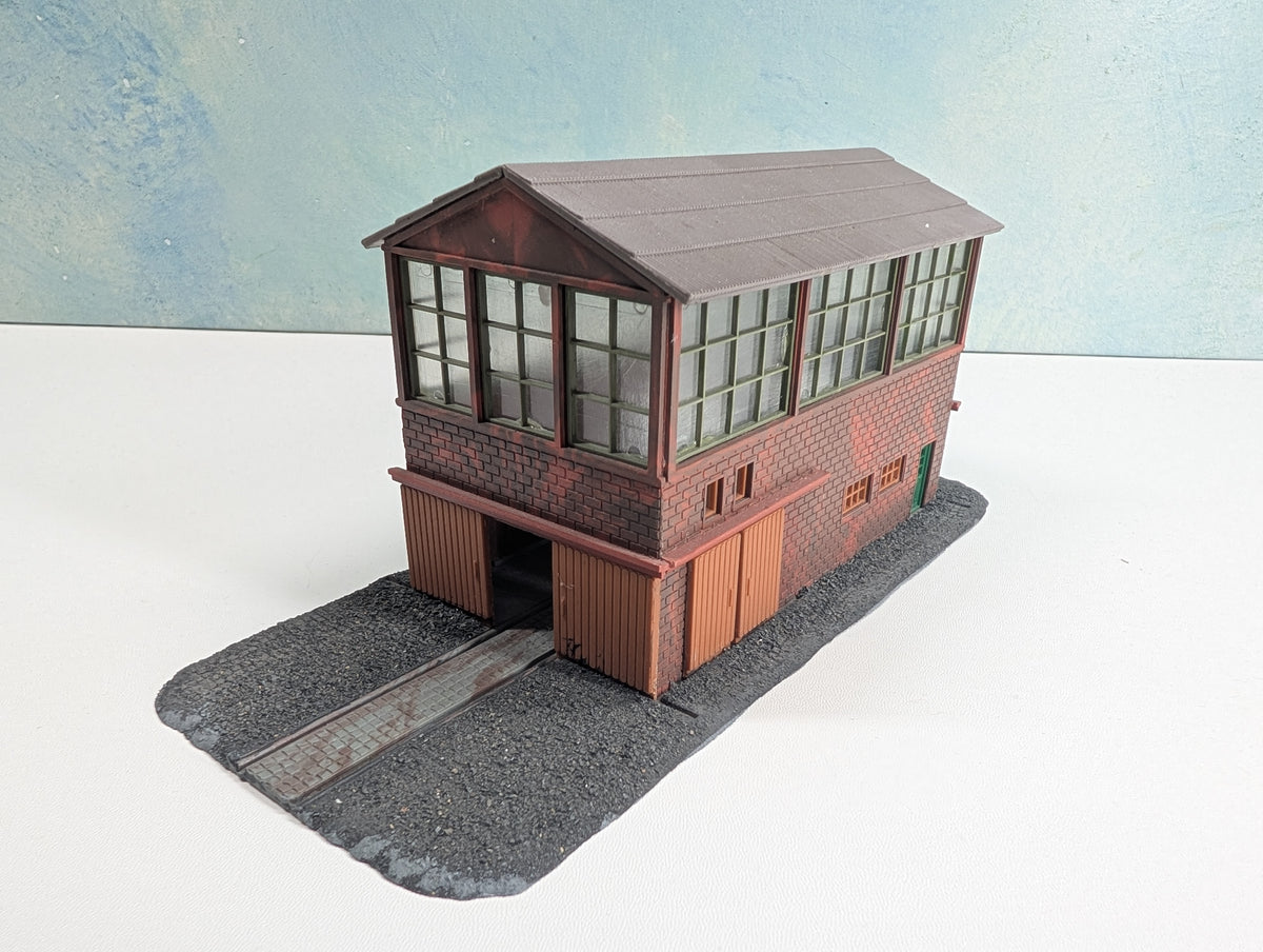 USED HO Scale Abandoned Warehouse