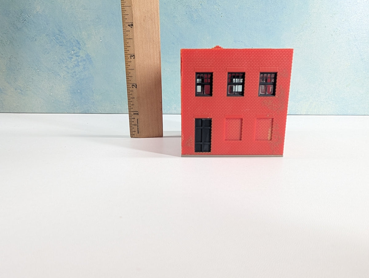 USED Tyco HO Scale JD Brade Dentist, Joe's Fruits & Vegetables, Brick Storefront