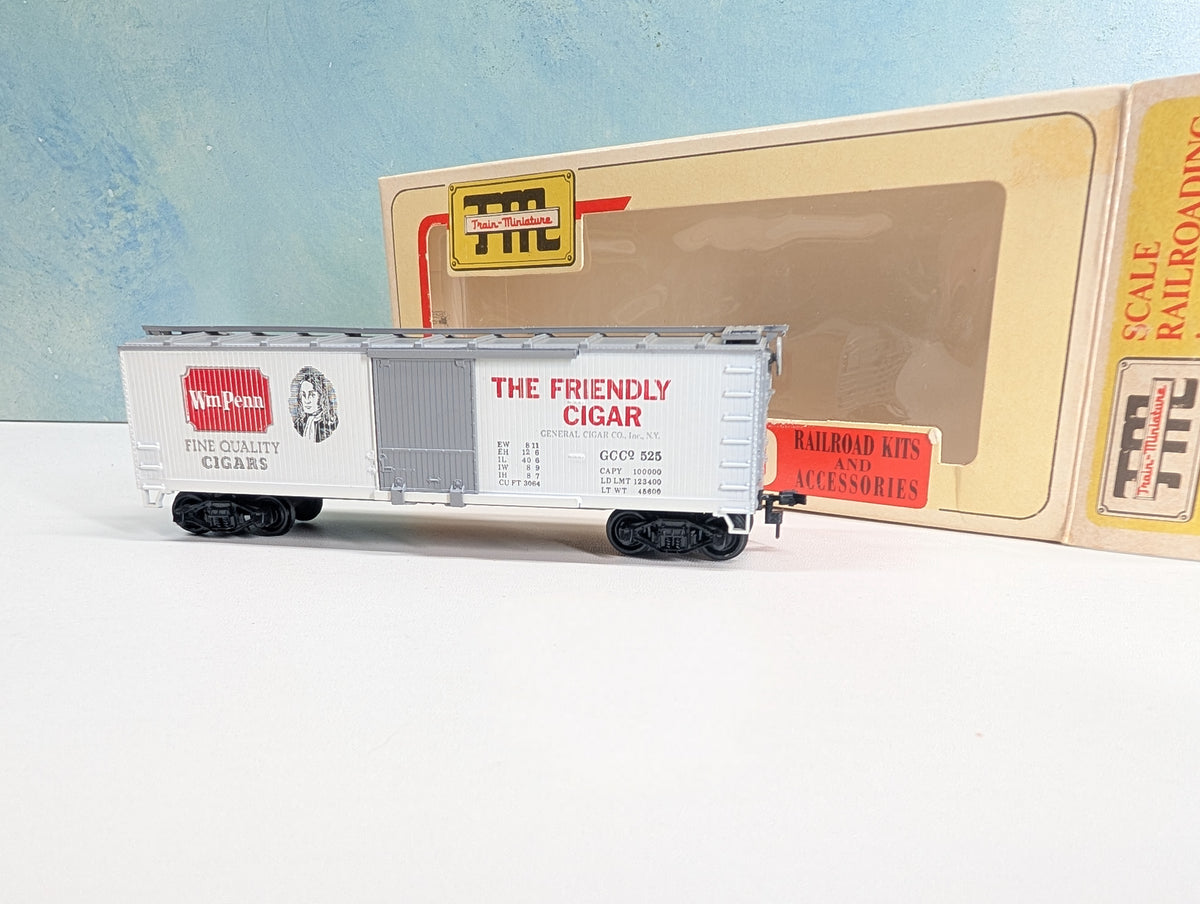 USED TRAIN MINIATURE 2040 HO Scale 40' Wood Box Car, Tobacco Series Wm Penn Cigars GCCo #525