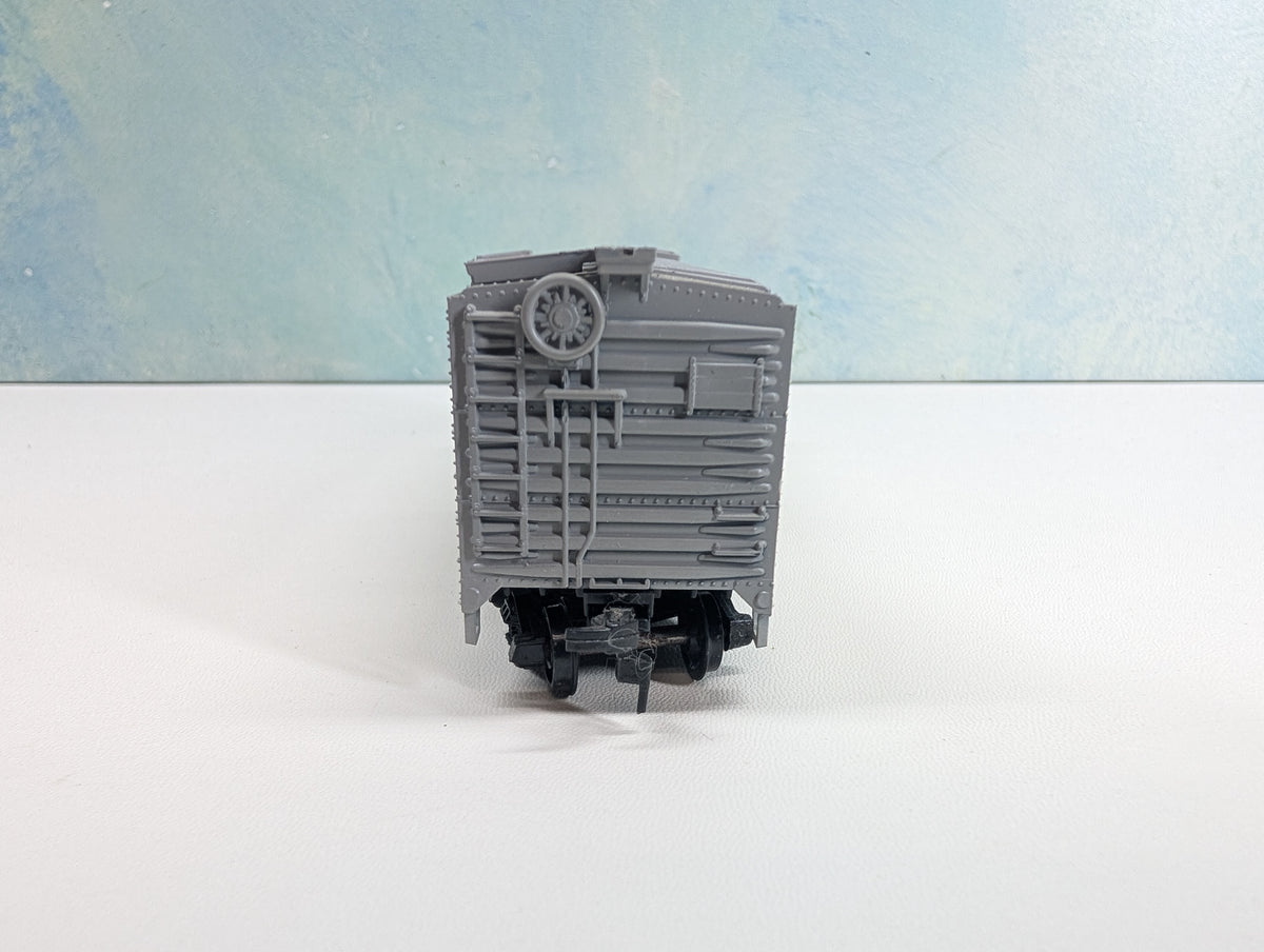 USED TRAIN MINIATURE 2040 HO Scale 40' Wood Box Car, Tobacco Series Wm Penn Cigars GCCo #525