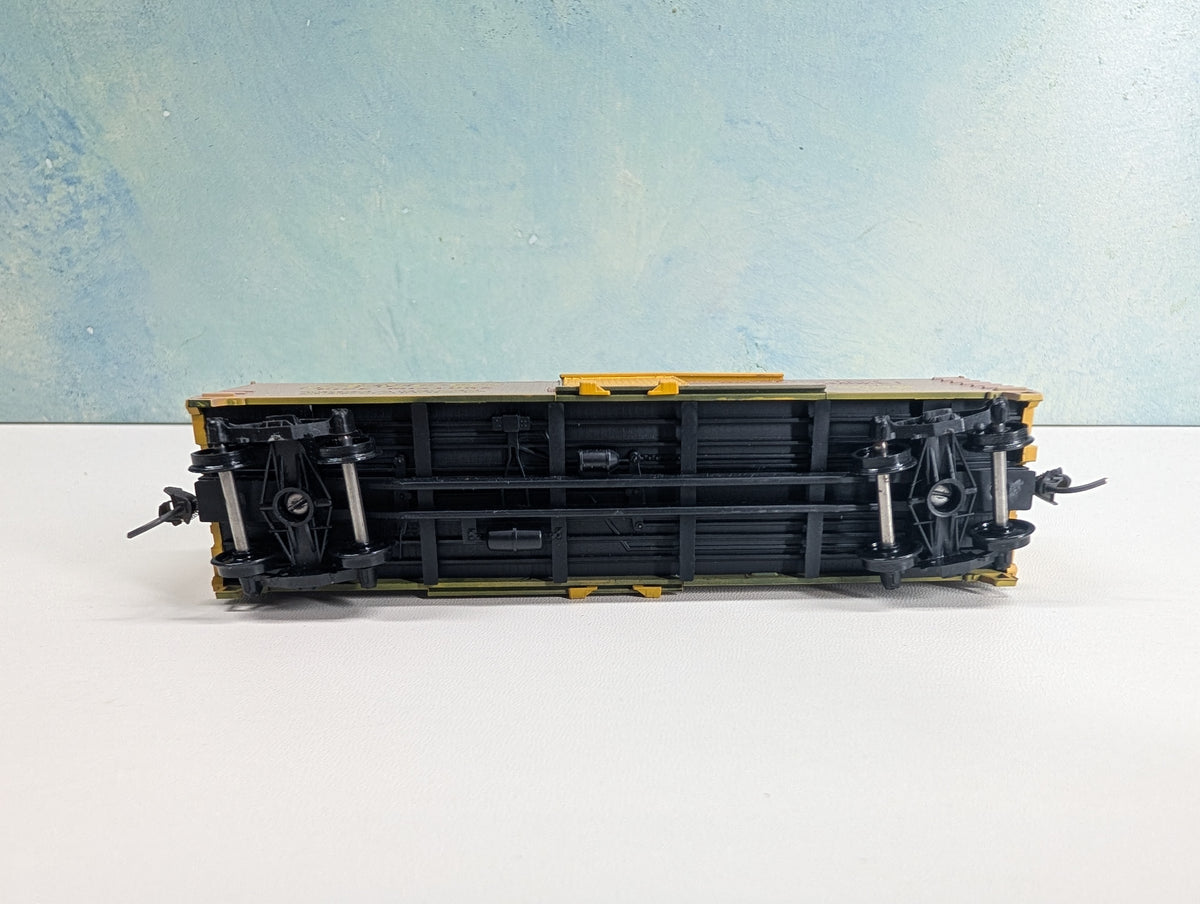 USED TRAIN MINIATURE HO Scale 40' Wood Box Car, Tobacco Series Briggs Pipe Mixture USTC #29