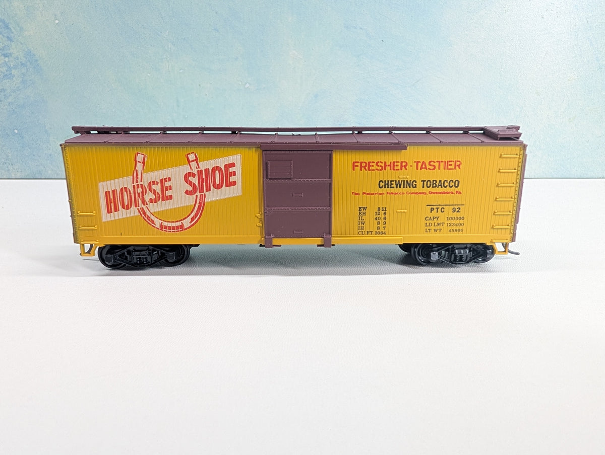 USED TRAIN MINIATURE HO Scale 40' Wood Box Car, Tobacco Series Horse Shoe Tobacco PTC #92