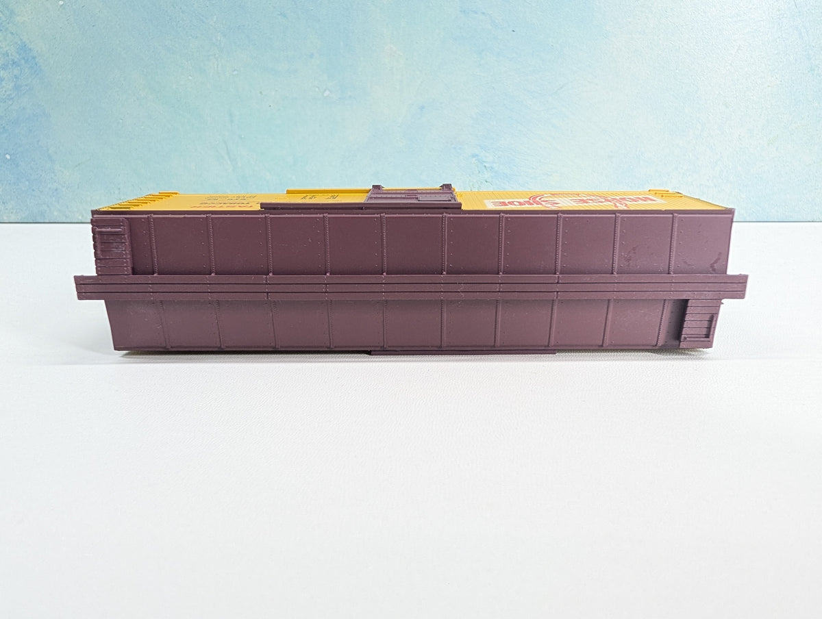 USED TRAIN MINIATURE HO Scale 40' Wood Box Car, Tobacco Series Horse Shoe Tobacco PTC #92