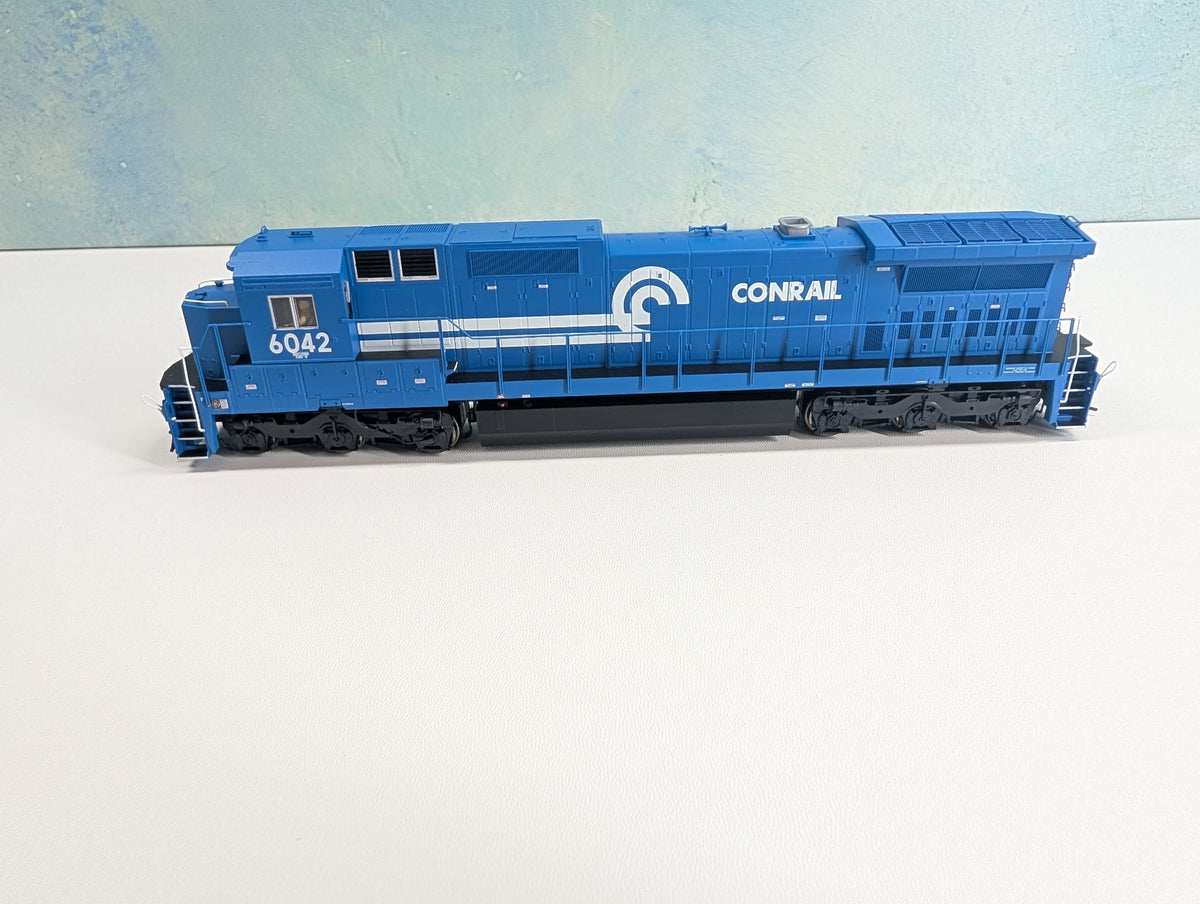 Atlas Master 7667 HO Scale Dash 8-40C Diesel Locomotive Conrail CR #6042 Tested! Silver DCC Ready