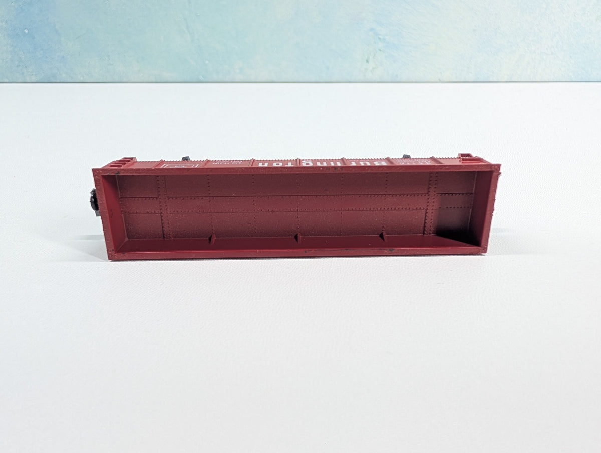 USED Postage Stamp Trains Aurora N Scale Gondola Burlington CB&Q #83116