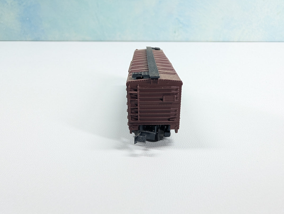 USED Postage Stamp Trains Aurora N Scale Cattle Stock Car MKT #47150