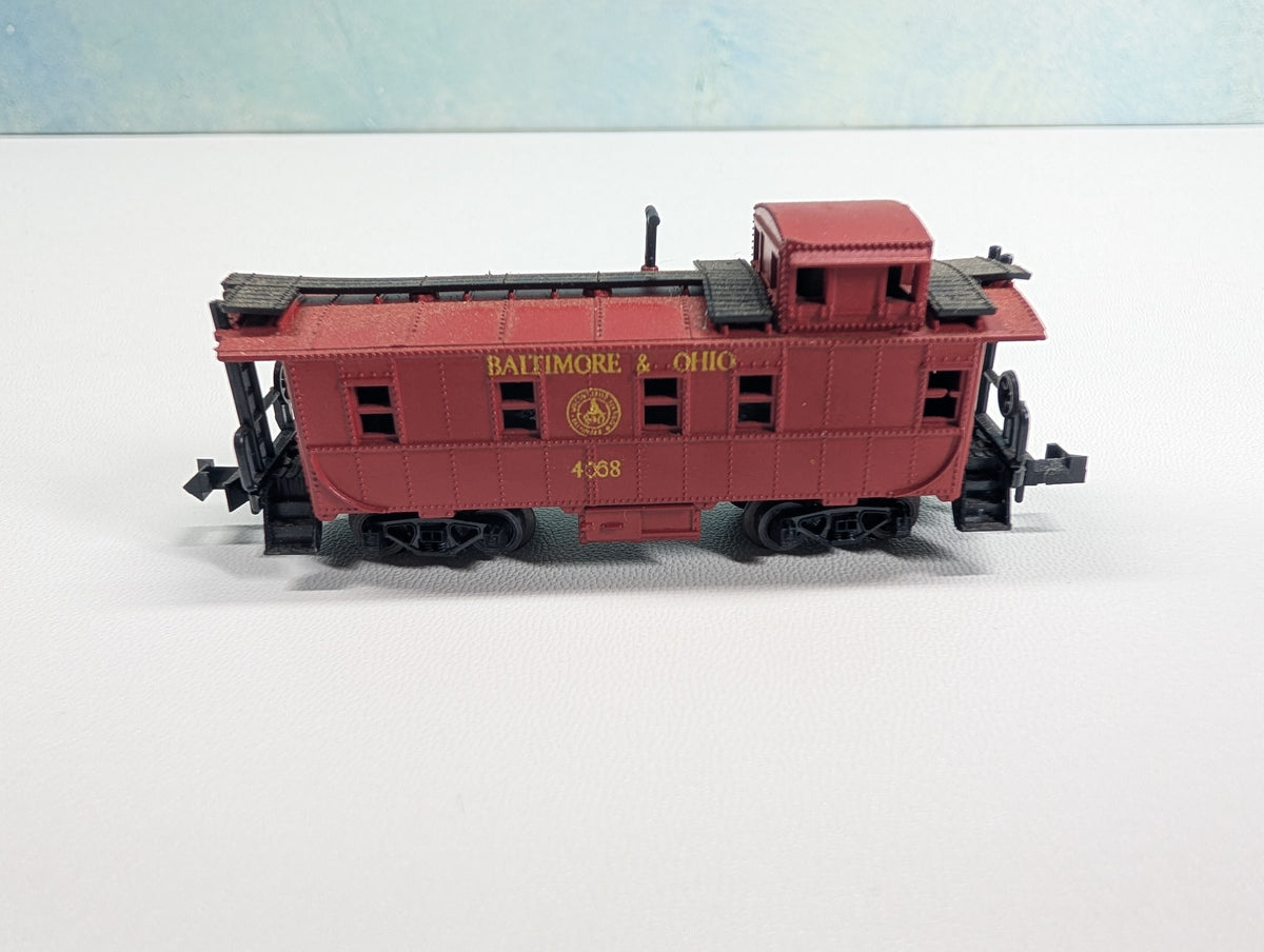 USED TRIX N Scale Caboose Baltimore and Ohio #4068