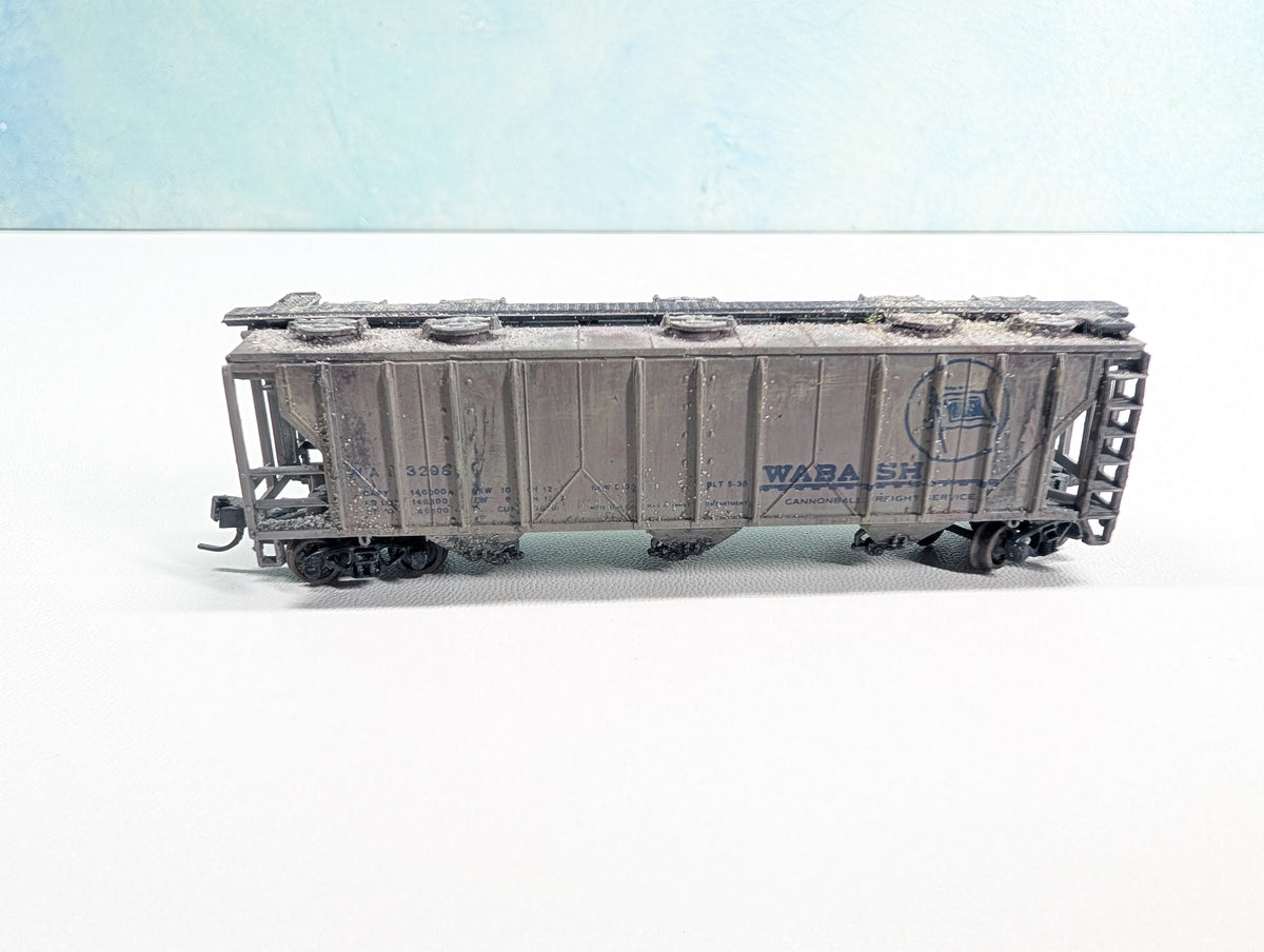 USED N Scale Weathered Covered Hopper Wabash WAB #32985
