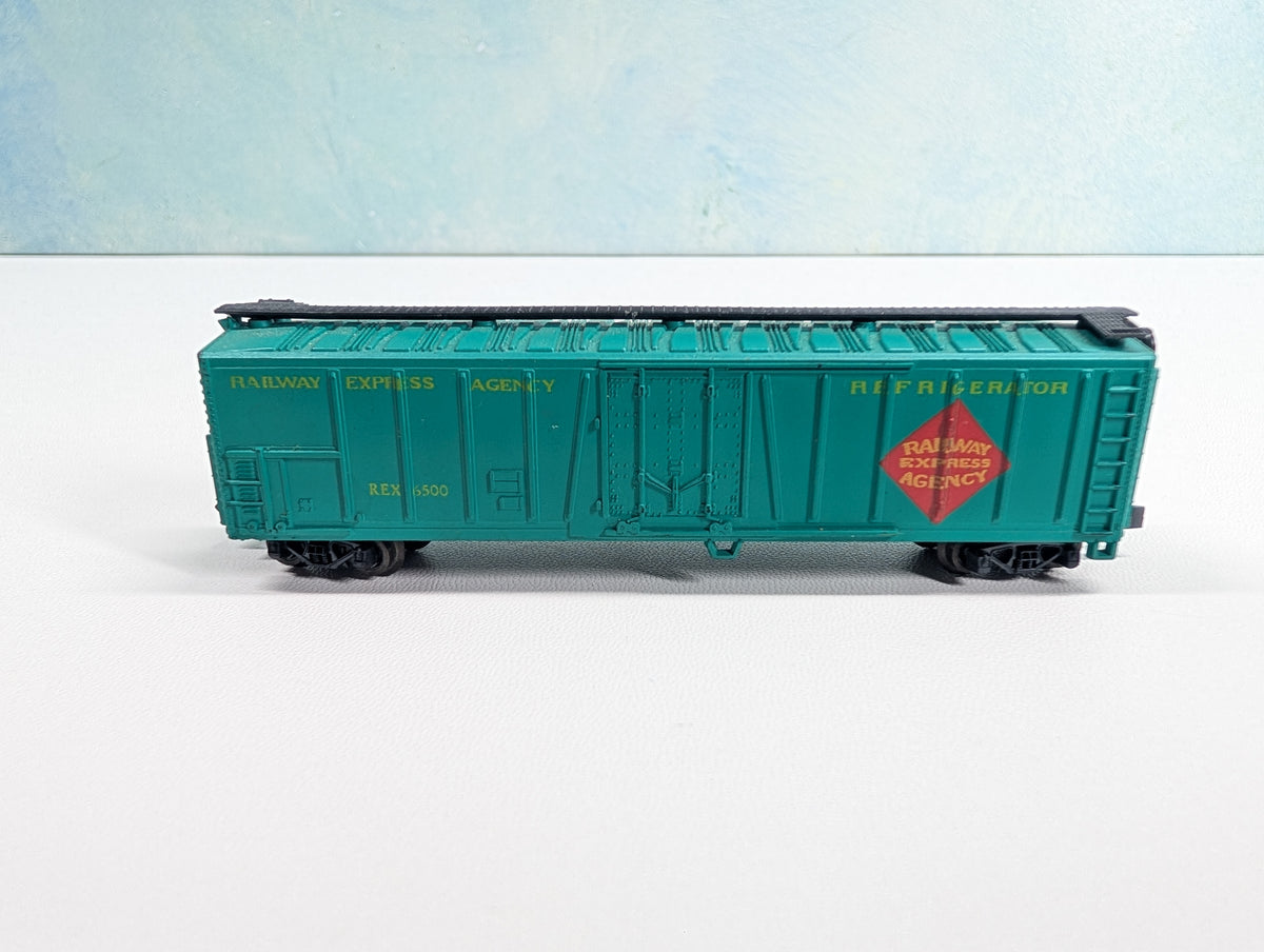 USED N Scale Box Car Railways Express Agency REX #6500