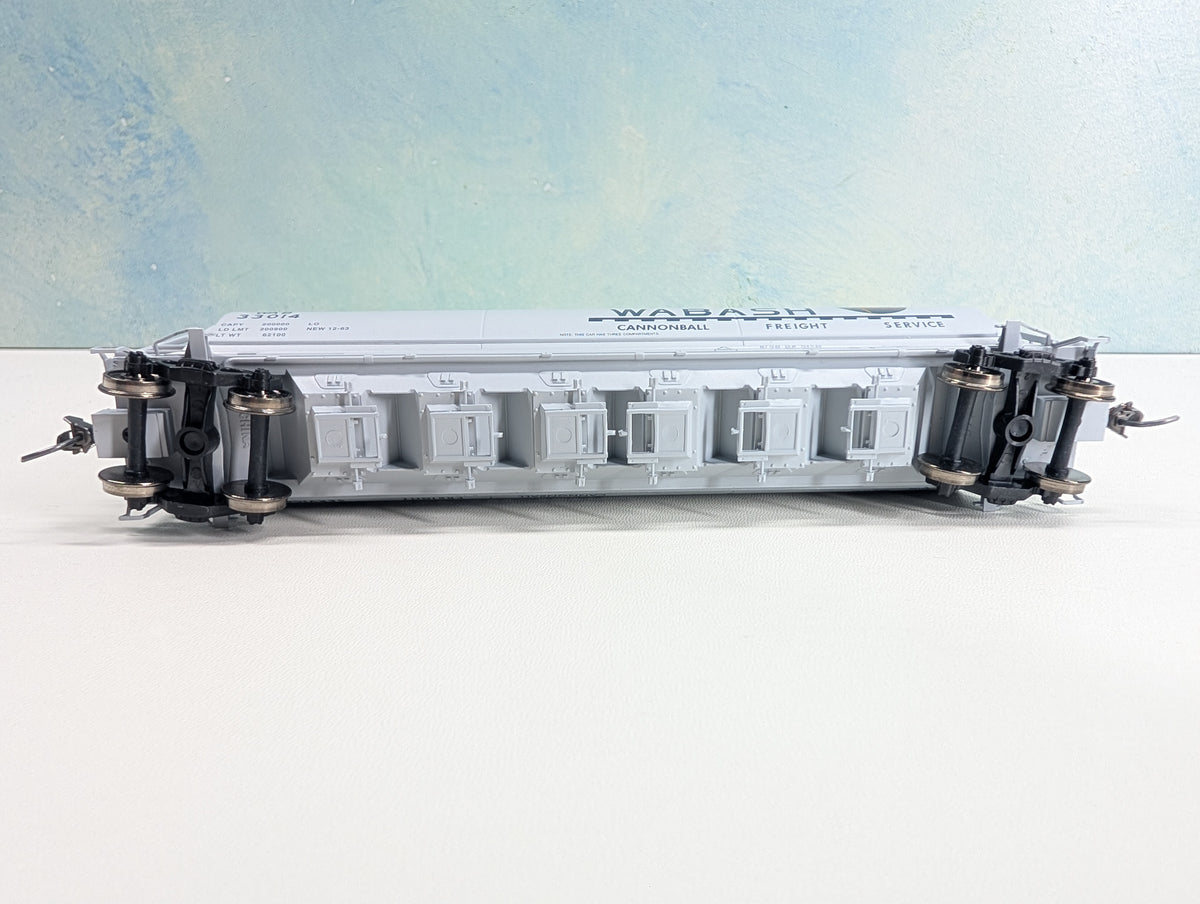 Atlas 21551 HO Scale ACF 6 Bay Cylindrical Hopper Wabash WAB #33014 Metal Wheels