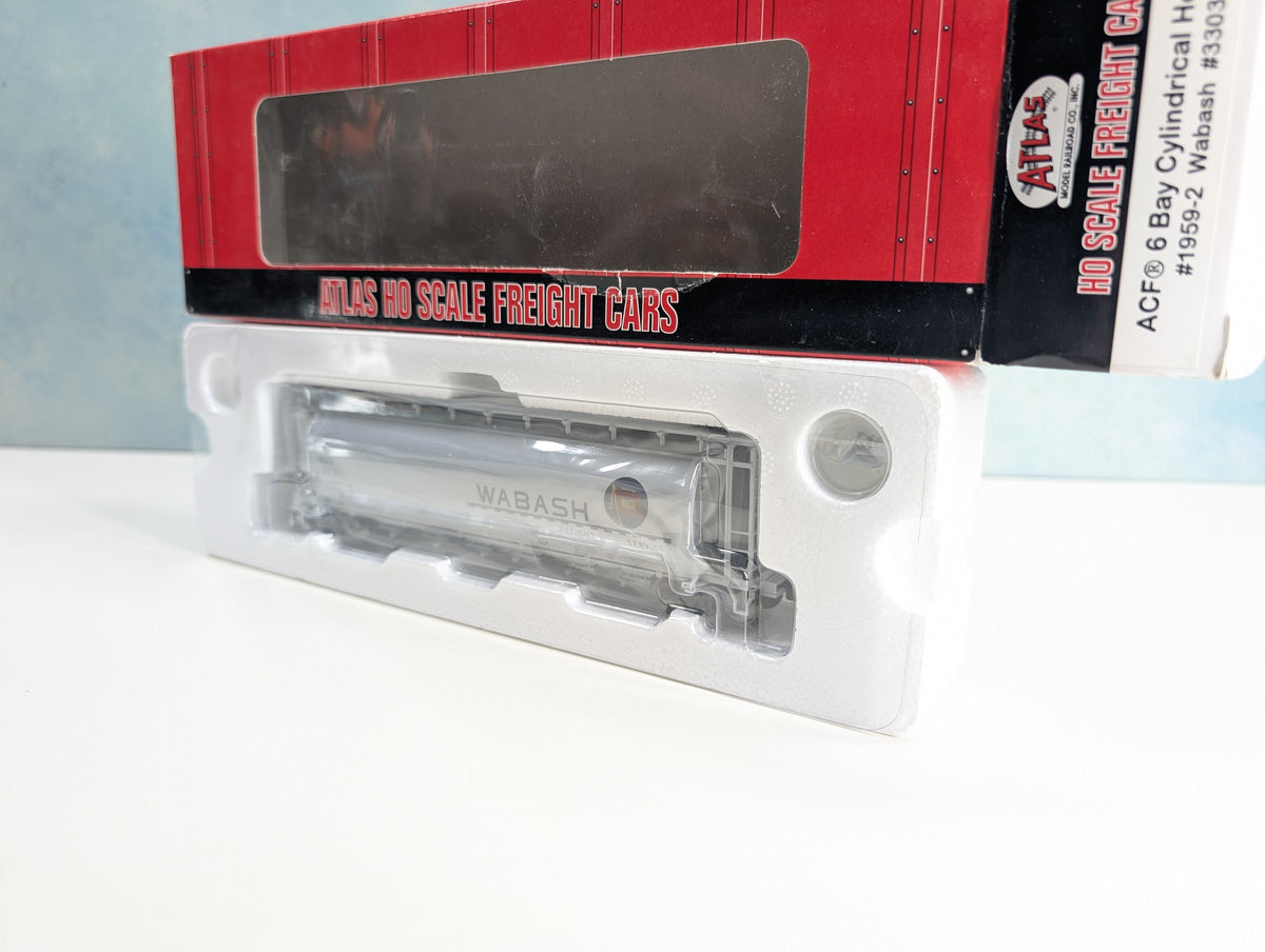 Atlas 21582 HO Scale ACF 6 Bay Cylindrical Hopper Wabash WAB #33031 Metal Wheels