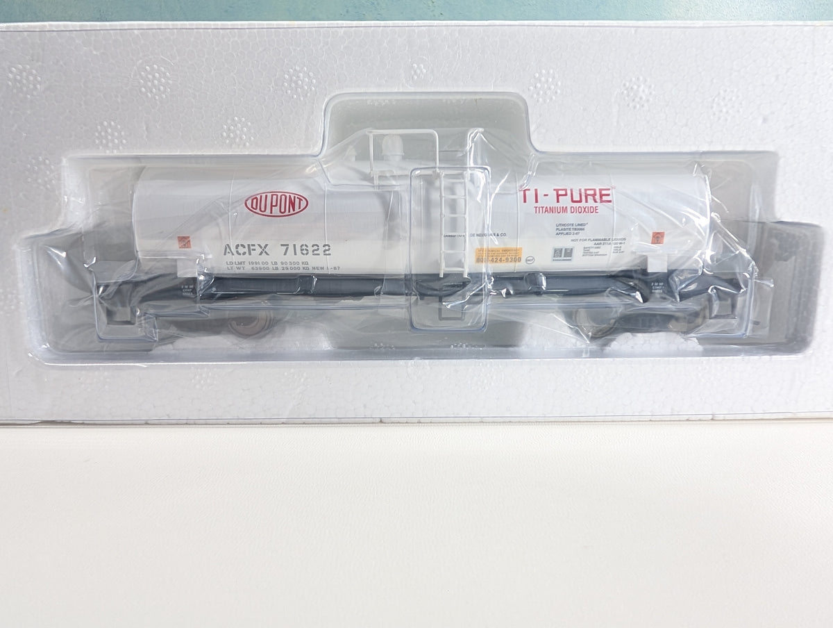 Atlas #1709-2 HO Scale Kaolin Tank Car DuPont ACFX #71622 Metal Wheels
