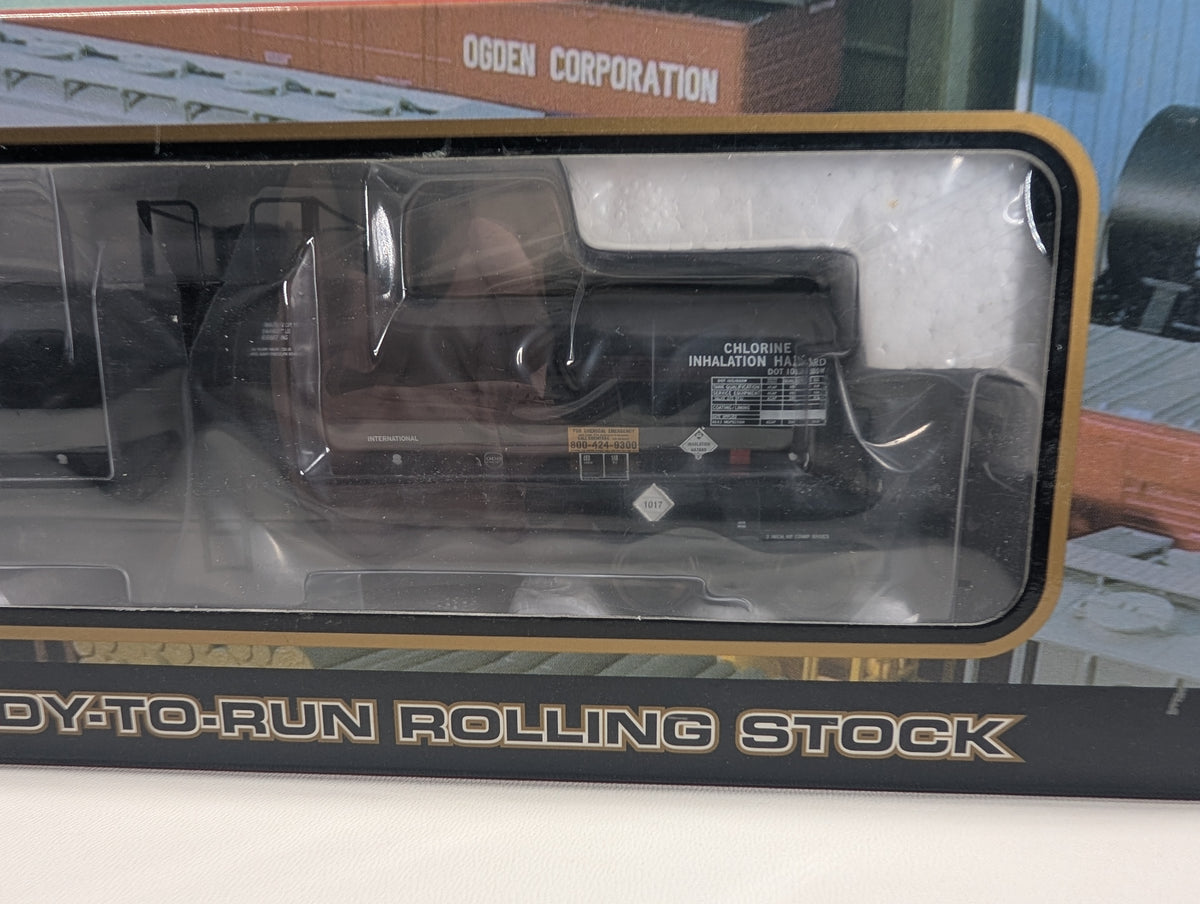 Atlas #1560-4 HO Scale 17,360k Gal Tank Car SHPX #240381 Metal Wheels