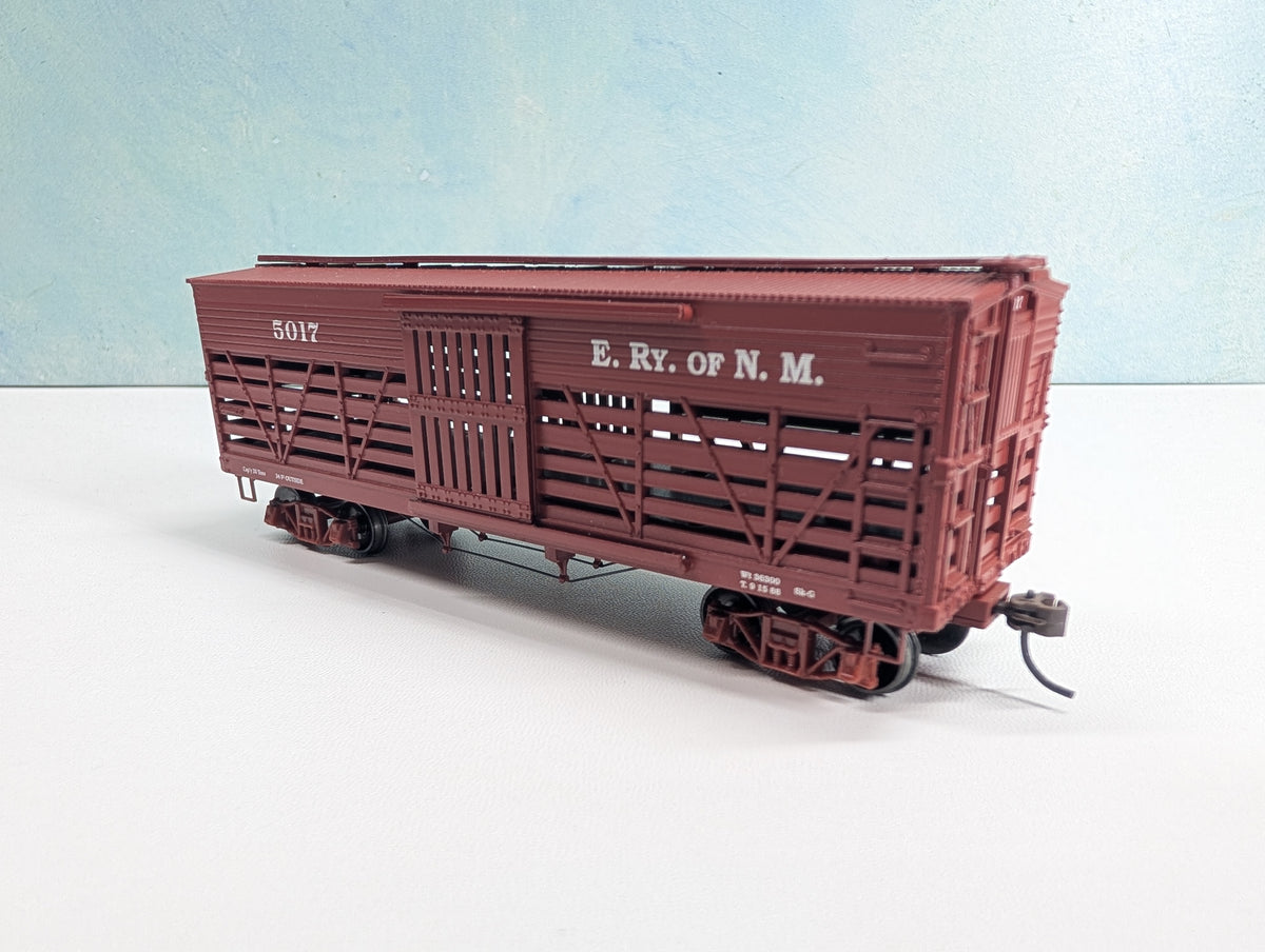 USED HO Scale Cattle Stock Car Eastern Railway of New Mexico E Ry of NM #5017 Metal Wheels