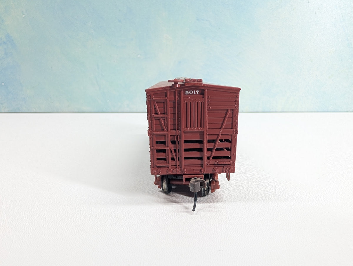 USED HO Scale Cattle Stock Car Eastern Railway of New Mexico E Ry of NM #5017 Metal Wheels