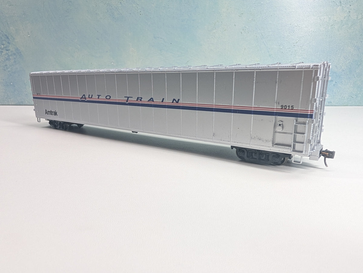 USED Walthers HO Scale 75' Auto Train, Auto Carrier Amtrak #9015 Metal Wheels