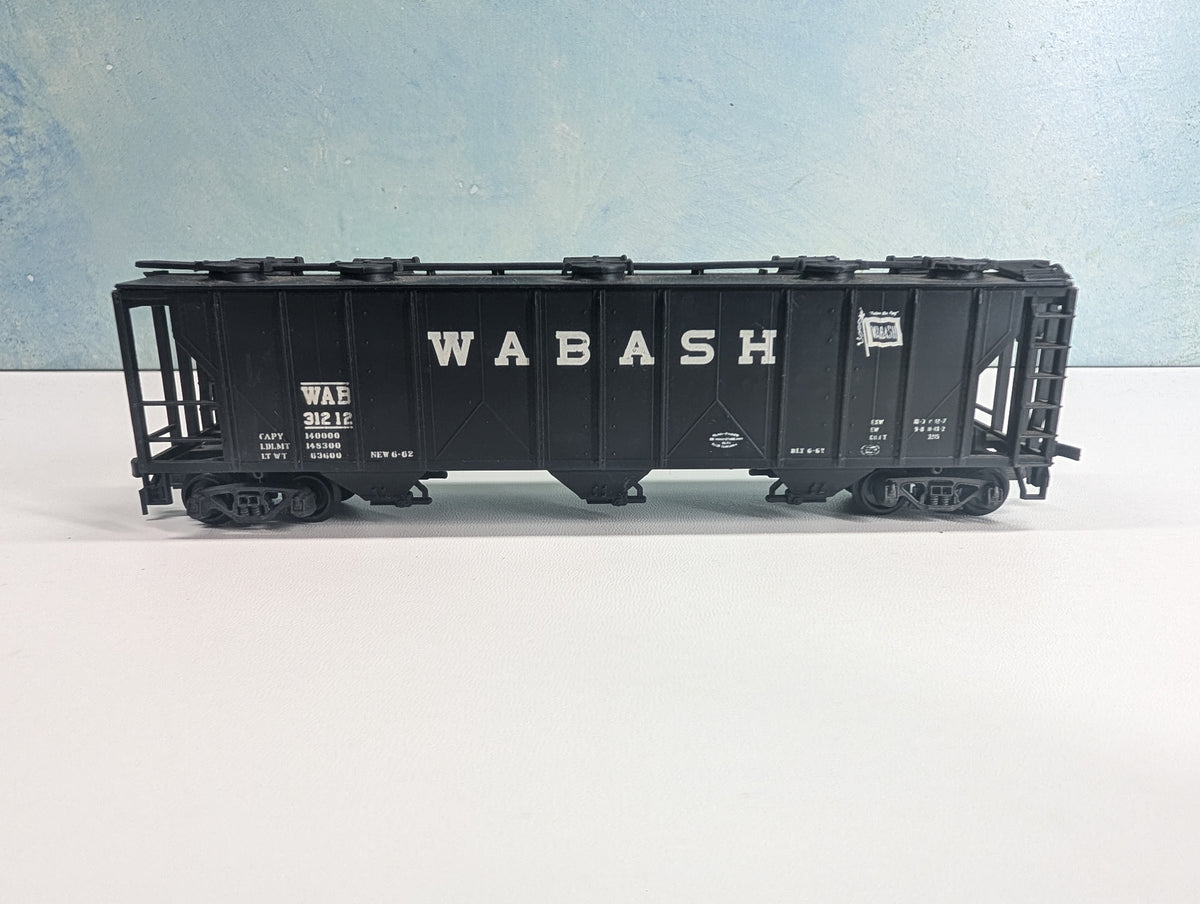 USED HO Scale Covered Hopper Wabash WAB #31212