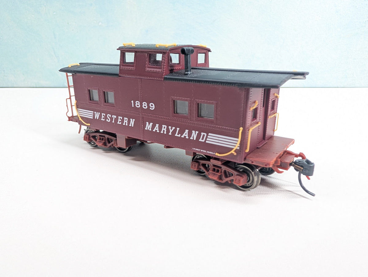 USED Walthers HO Scale Caboose Western Maryland WM #1889 Metal Wheels