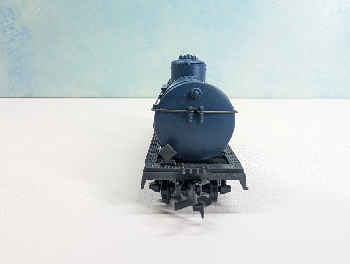 USED HO Scale Single Dome Tank car Gulf GRCX #3882