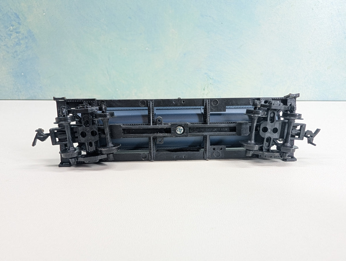 USED HO Scale Single Dome Tank car Gulf GRCX #3882