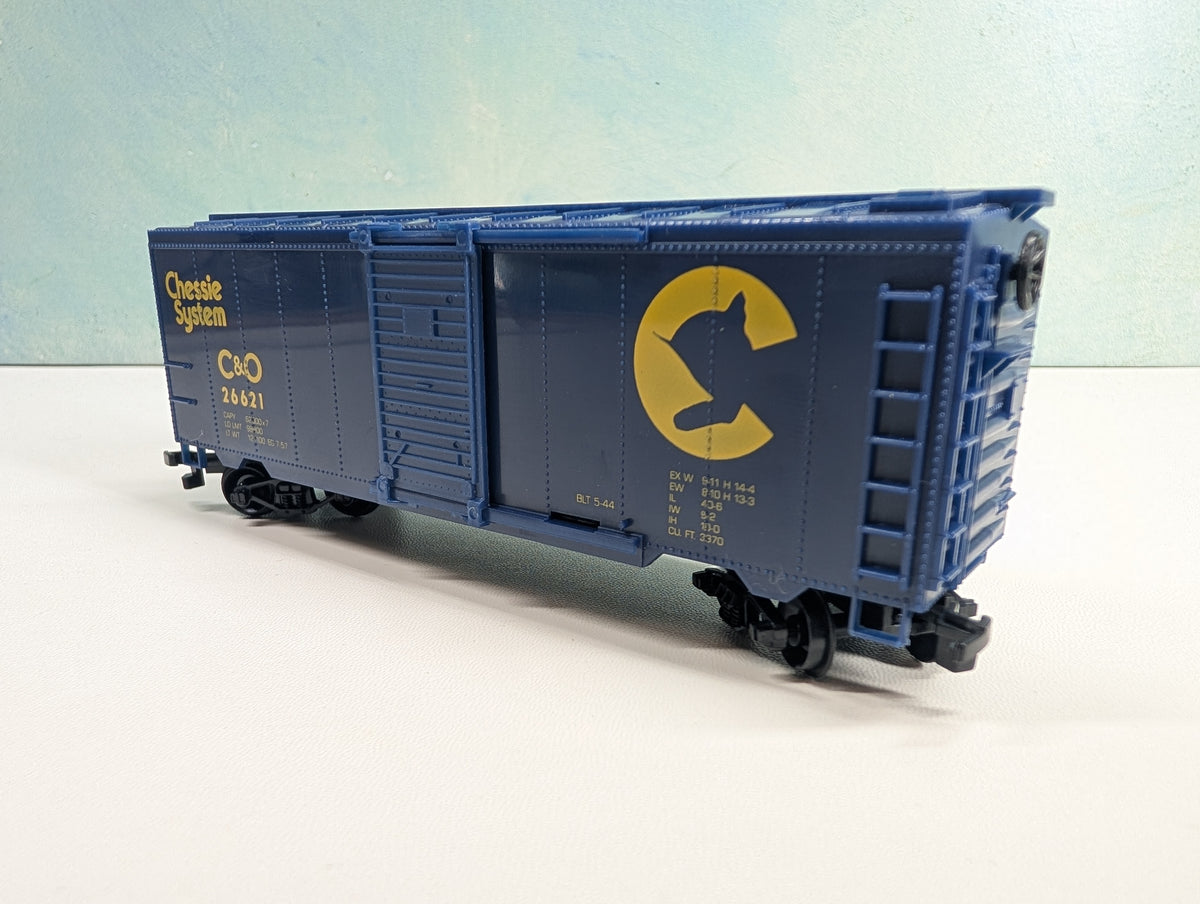 USED Life-Like HO Scale 40' Box Car Chessie System C&O #26621