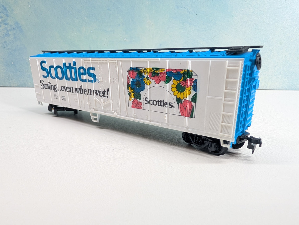 USED HO Scale 50' Box Car Scotties