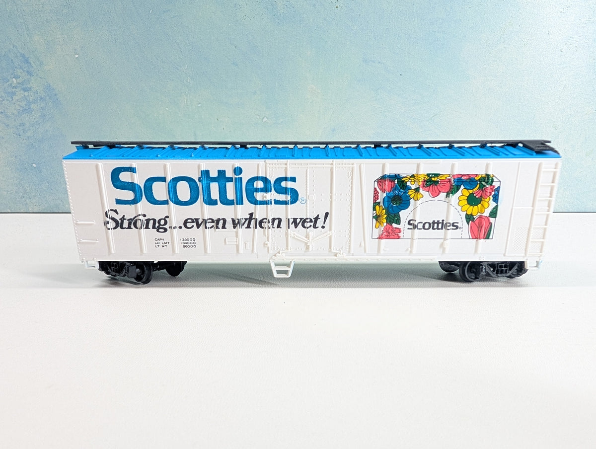 USED HO Scale 50' Box Car Scotties