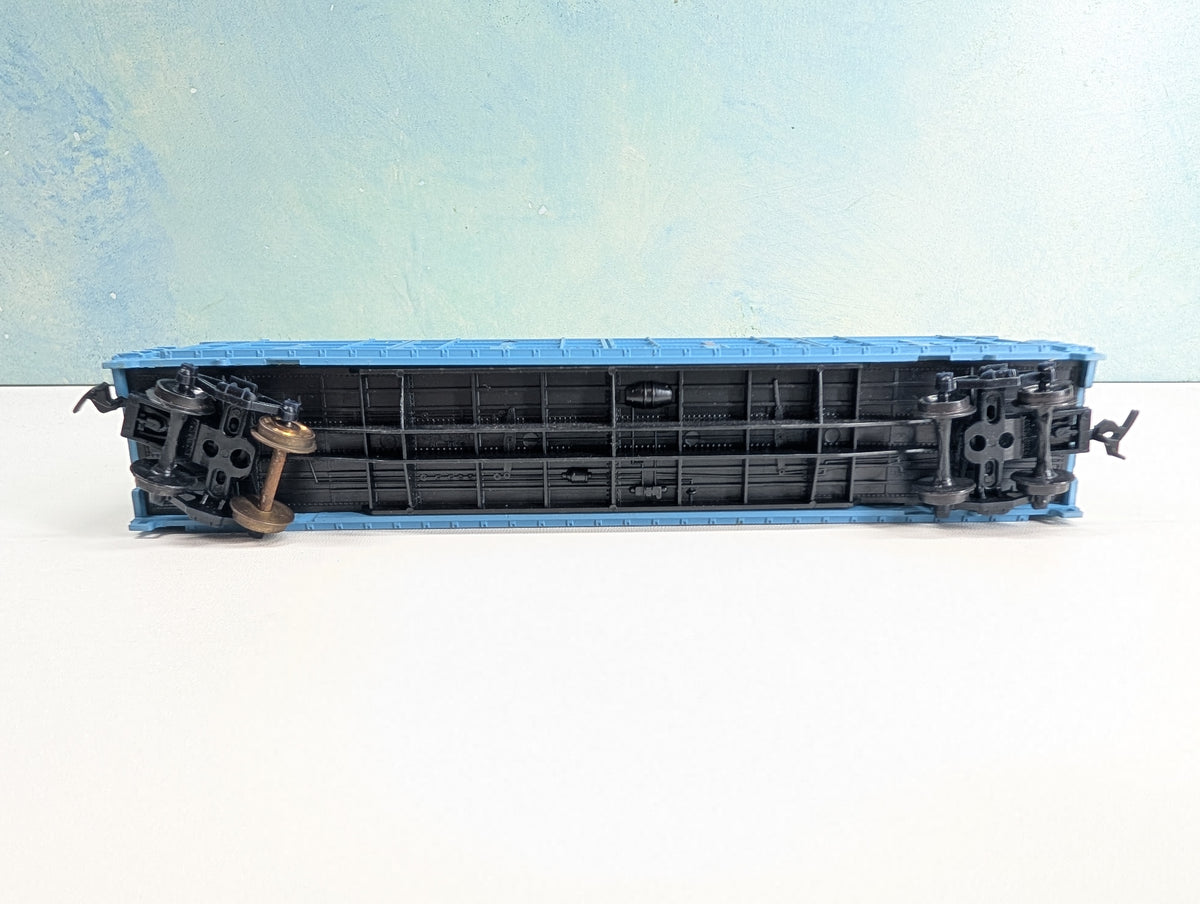 USED Life-Like HO Scale Thrall Door Box Car Bennett Lumber Products BENX #141