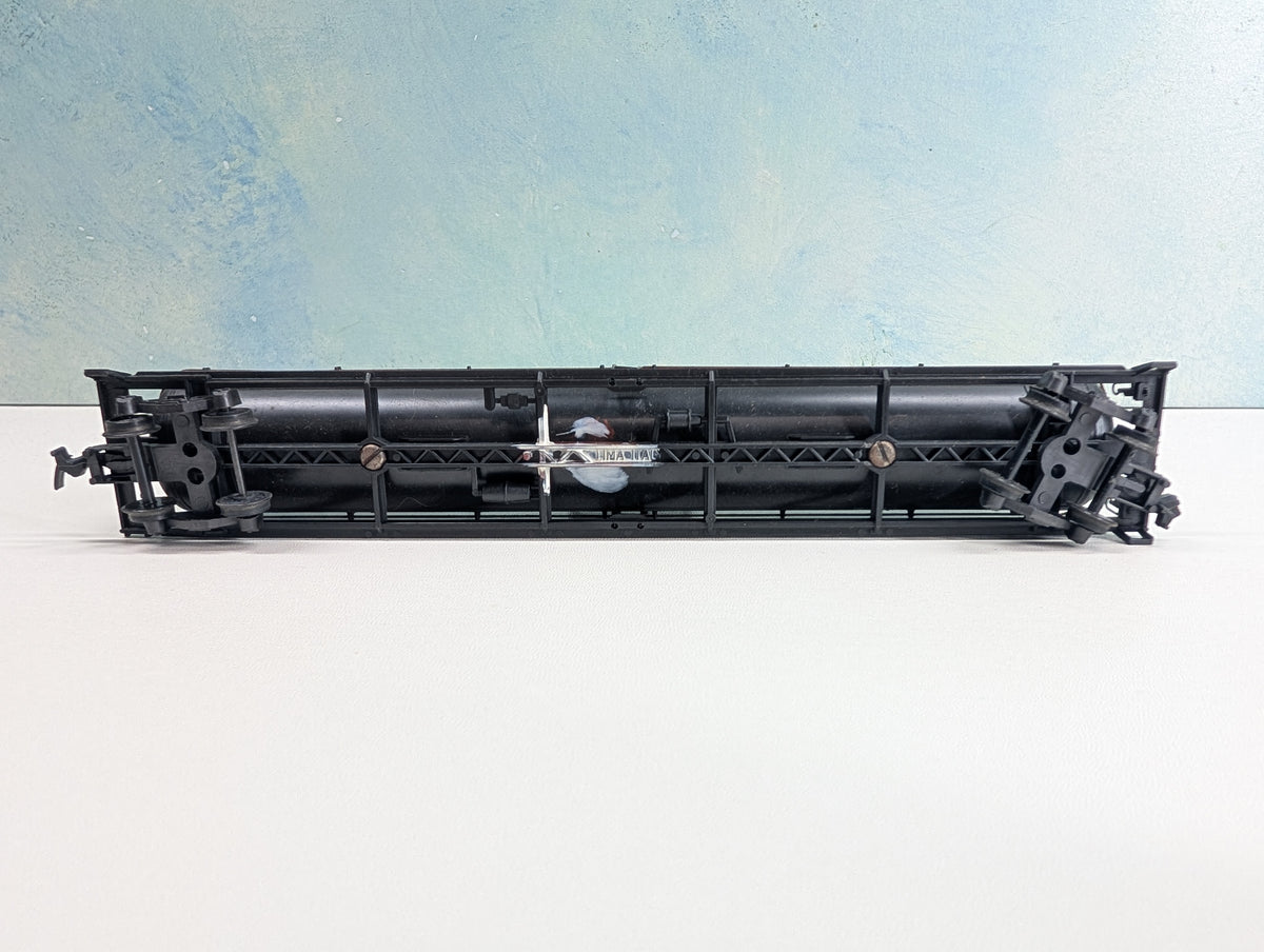 USED Lima HO Scale 62' Tank Car Burlington CB&Q #130047