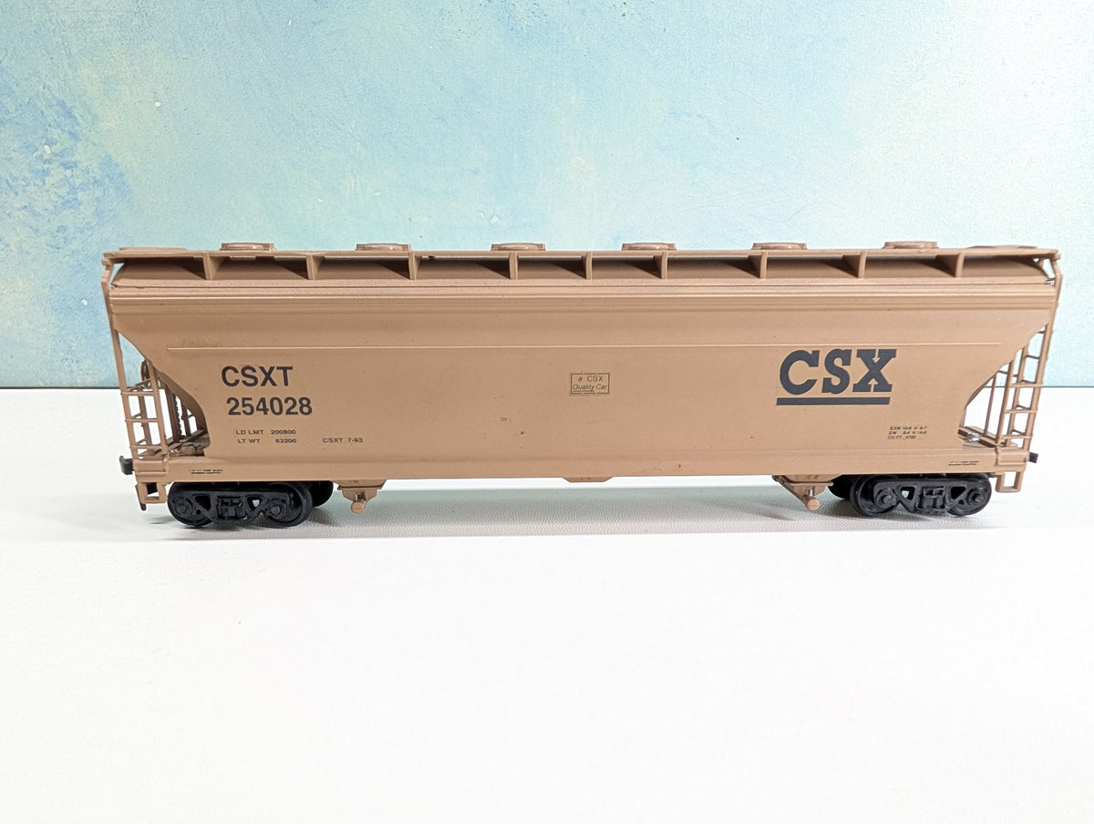 USED HO Scale Covered Hopper CSX CSXT #254028