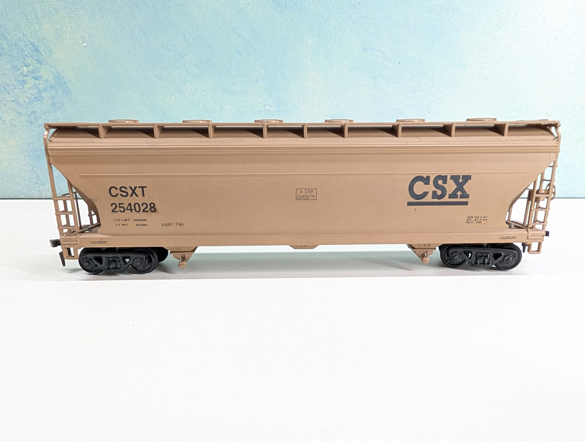 USED HO Scale Covered Hopper CSX CSXT #254028