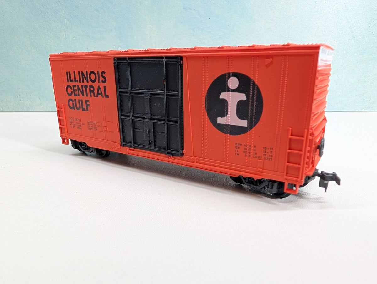 USED Lionel HO Scale 40' HI-Cube Box Car Illinois Central Gulf ICG #8711