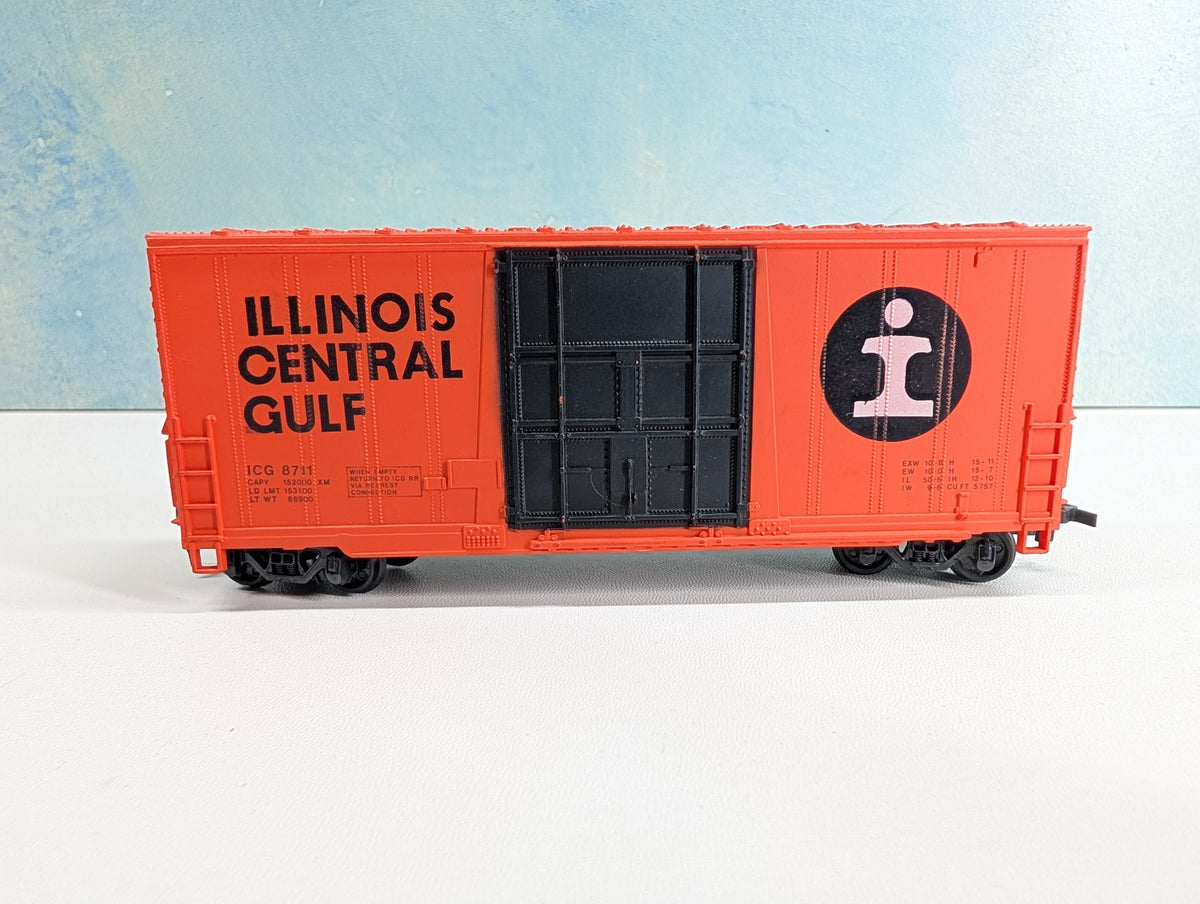 USED Lionel HO Scale 40' HI-Cube Box Car Illinois Central Gulf ICG #8711