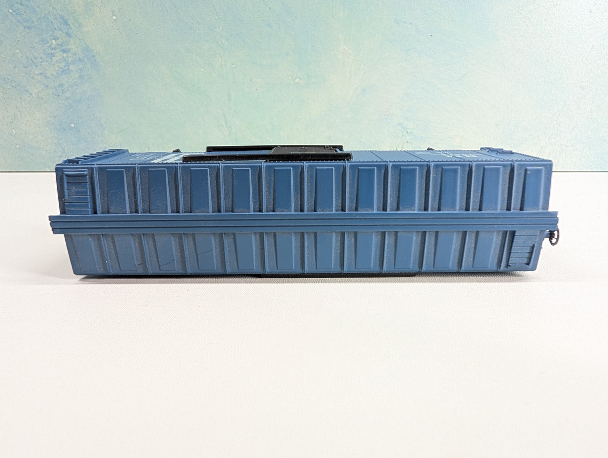 USED Tyco HO Scale 40' Box Car Boston and Maine BM #70056