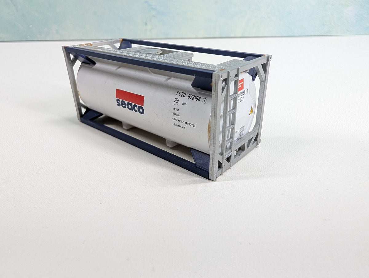 USED Walthers HO Scale 20' Tank Container Seaco SCZU #8731681