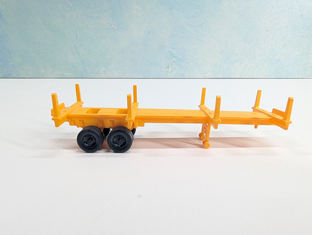 USED Cox HO Scale Stake Trailer