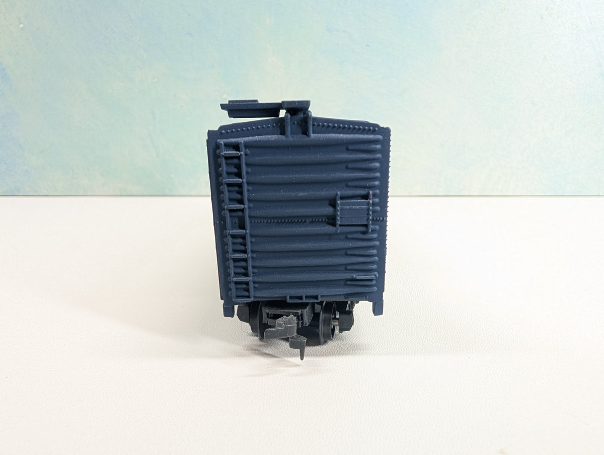 USED Lionel HO Scale 40' Box Car Chessie System C&O #8703