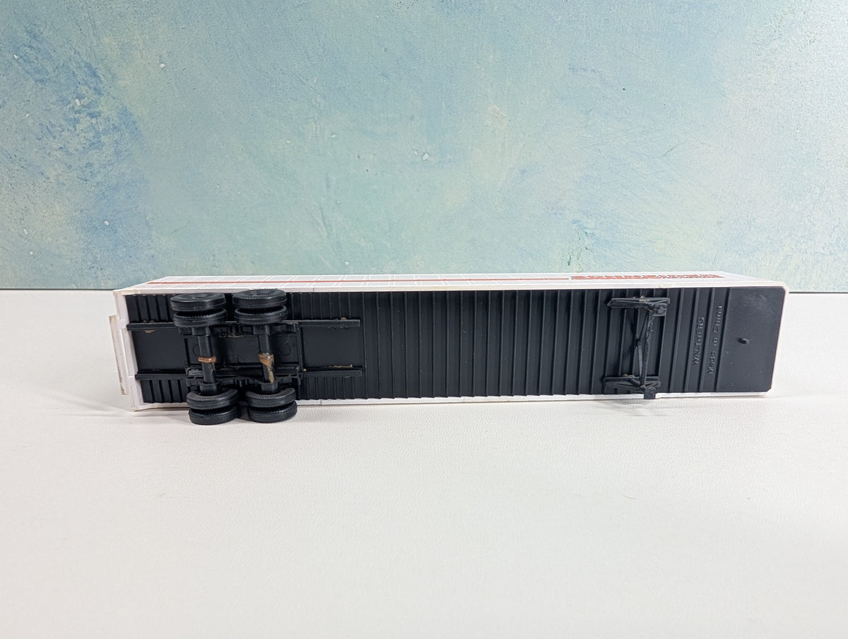 USED Walthers HO Scale 48' Trailer Schneider National #F86344